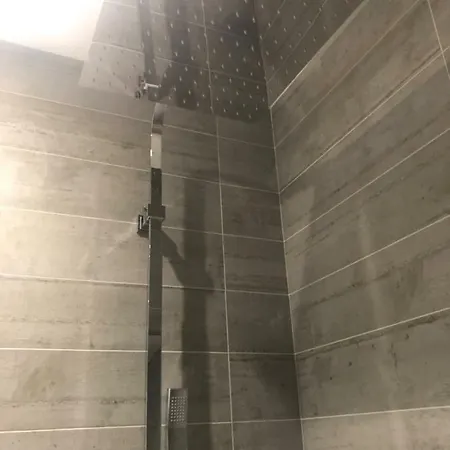 شقة Grand Palace Aix Les Bains French Alps إيكس ليه با